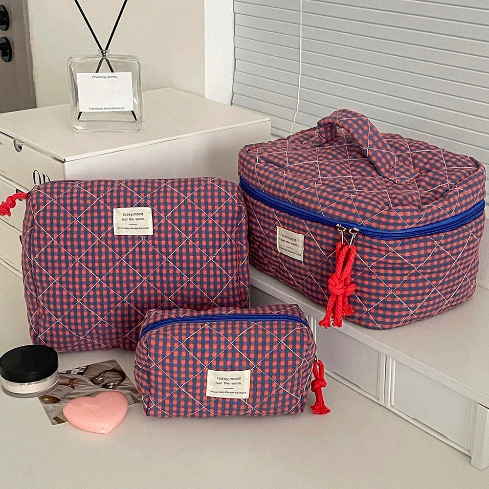 2025 New 3 Bags Set Women Makeup Bag Large Capacity Cosmetic Toiletry Storage Pouch Handbag Make Up Square Zipper Quilting Bag