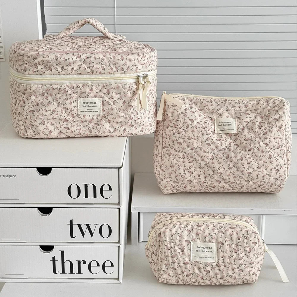 2025 New 3 Bags Set Women Makeup Bag Large Capacity Cosmetic Toiletry Storage Pouch Handbag Make Up Square Zipper Quilting Bag