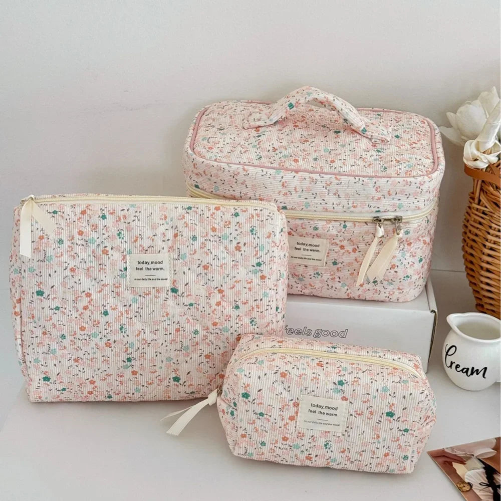 2025 New 3 Bags Set Women Makeup Bag Large Capacity Cosmetic Toiletry Storage Pouch Handbag Make Up Square Zipper Quilting Bag