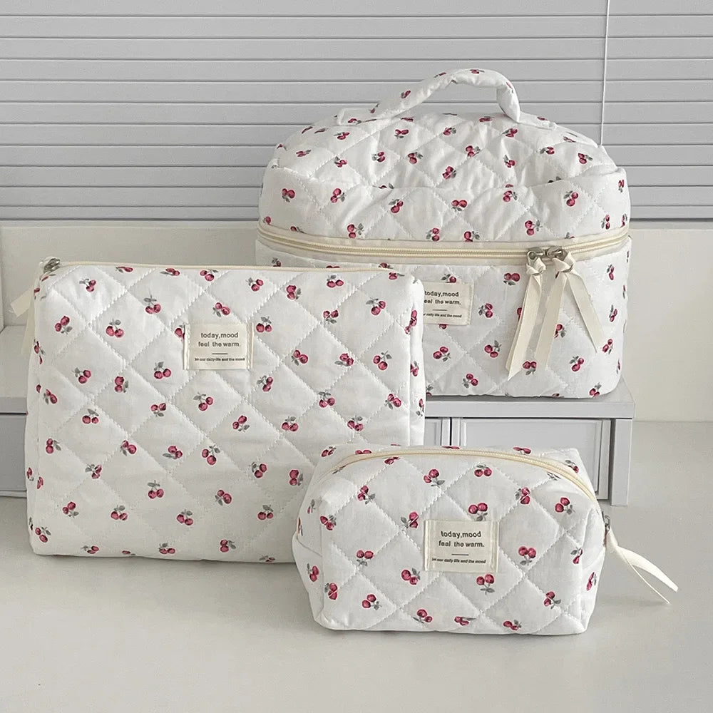 2025 New 3 Bags Set Women Makeup Bag Large Capacity Cosmetic Toiletry Storage Pouch Handbag Make Up Square Zipper Quilting Bag