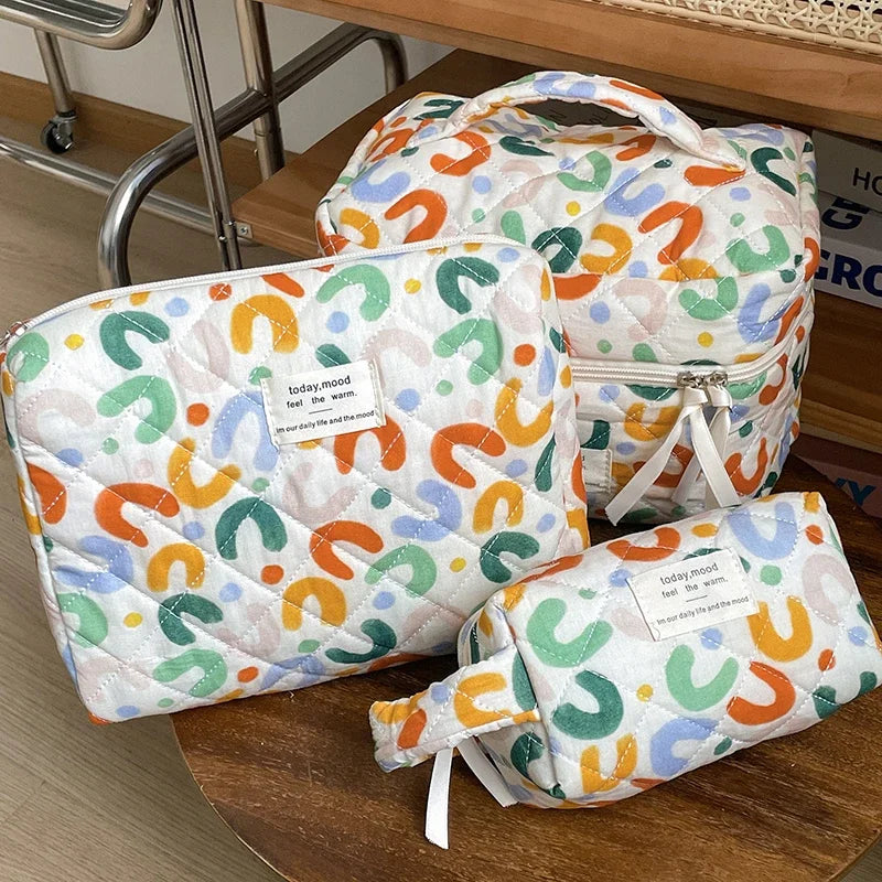 2025 New 3 Bags Set Women Makeup Bag Large Capacity Cosmetic Toiletry Storage Pouch Handbag Make Up Square Zipper Quilting Bag